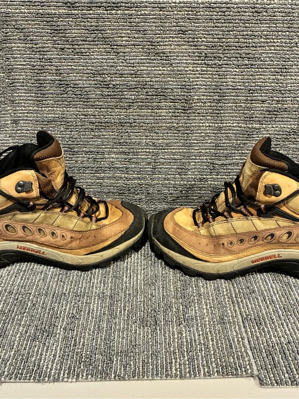 Merrell Men's Brown and Black Trail boots